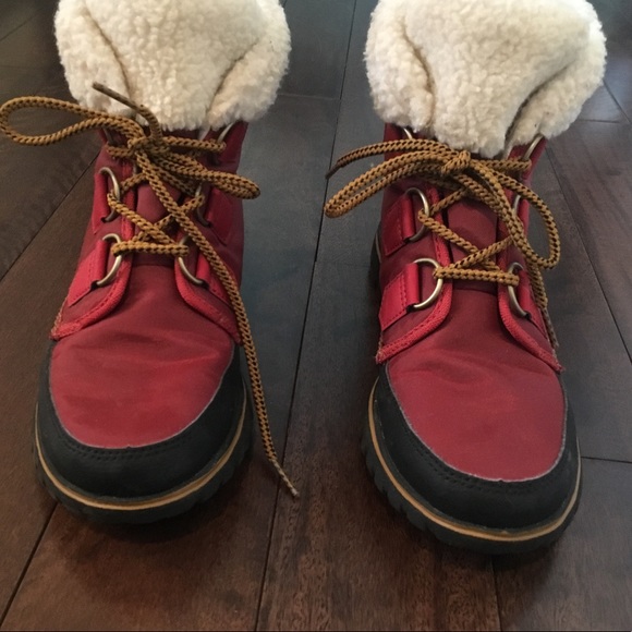 Sorel Cozy Carnival Winter Boot - Picture 4 of 5